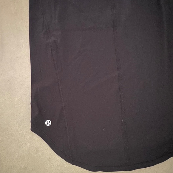 Lululemon Sculpt Tank with Back Vent - in excellent condition! - Picture 4 of 8